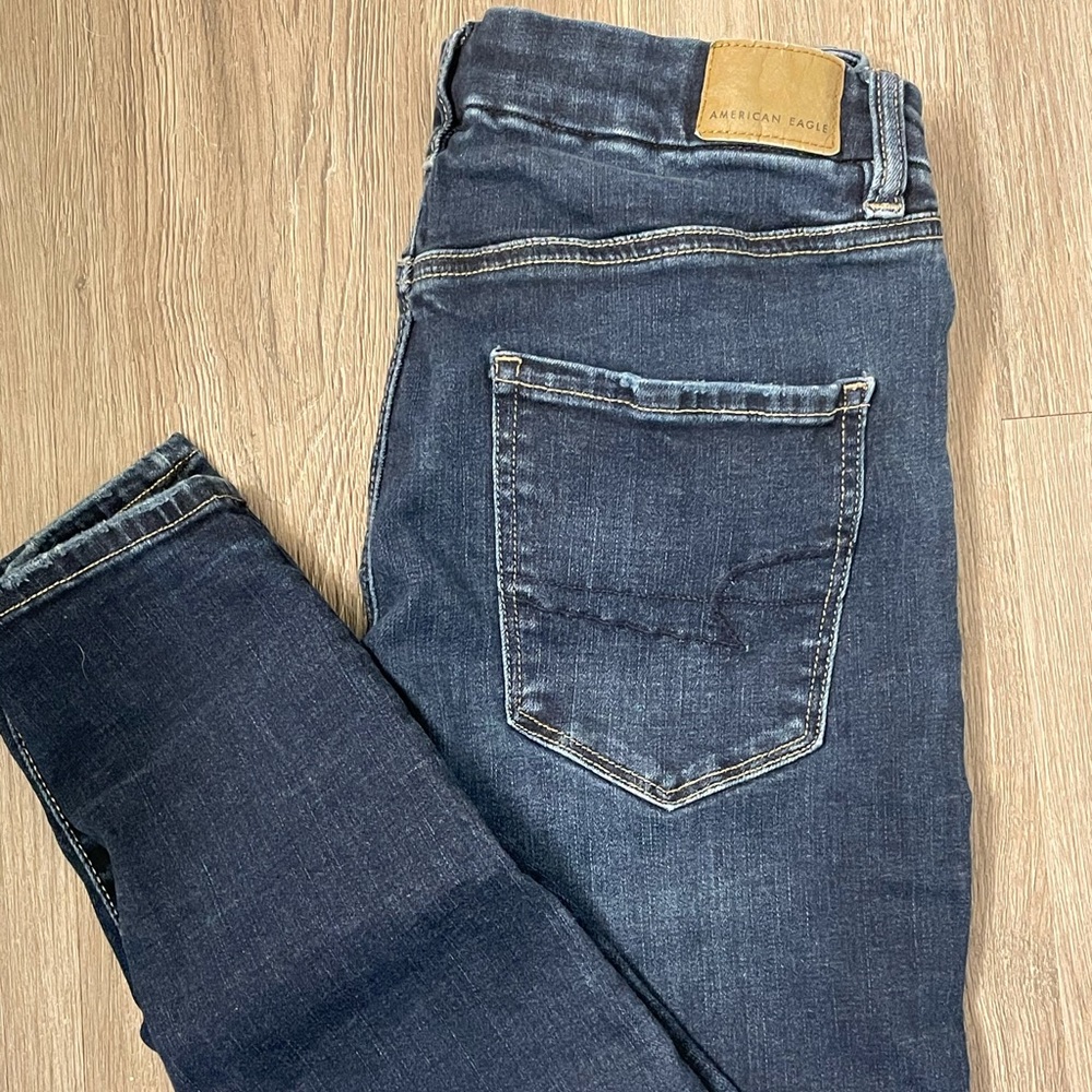 AE skinny’s